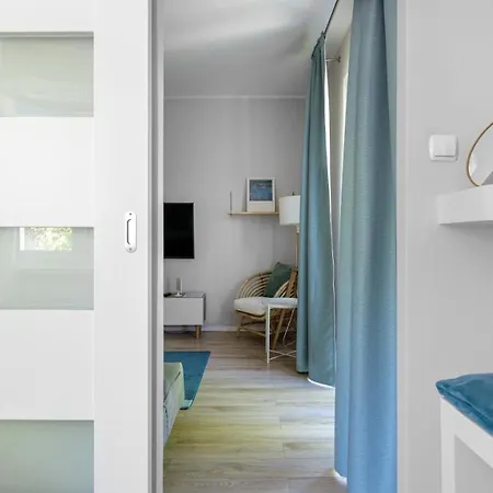 Comfy - Blekit Gdyni Апартаменты *